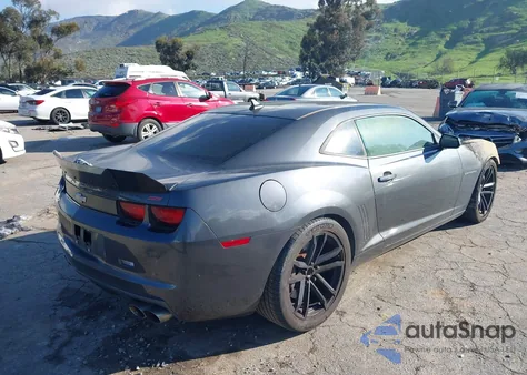 2011 Chevrolet Camaro 1Ss z USA, uszkodzony, nr VIN 2G1FJ1EJ5B9121428